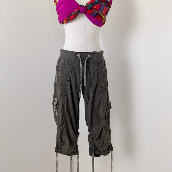 INC Cargo Capris Drawstrings Long Shorts Bermuda Mid Rise - Picture 3 of 11